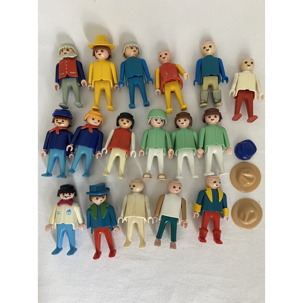 Vintage Playmobil Geobra figures 1974 Lot Of 17 people